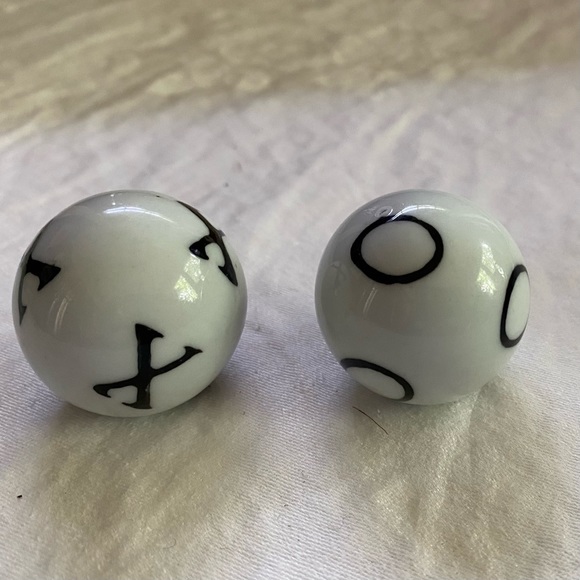 Carpet Balls - Picture 4 of 6